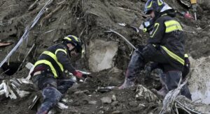Ischia, individuati i cadaveri dei genitori dei tre fratelli
