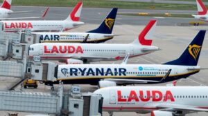 Lauda Group di Ryanair assume assistenti di volo