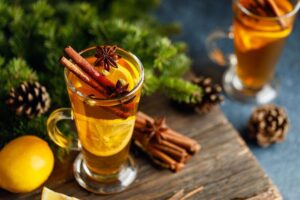 Tisana di chiodi di garofano e cannella