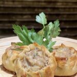 È Natale e a Scicli torna la tradizione delle ‘Mpanate e dei Pastizzi