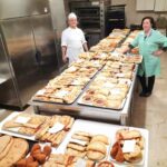 Pozzallo: dopo 43 anni in pensione i titolari della Rosticceria Spadaro