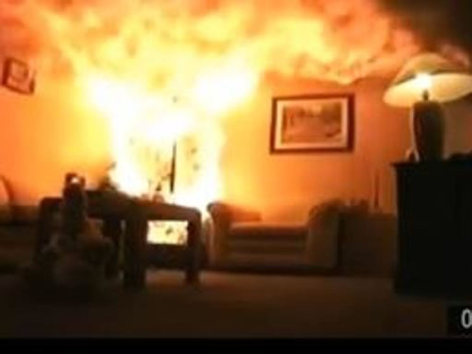 Comiso, si incendia camino, bimbo ustionato. Elisoccorso