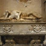 Il lungo viaggio del sarcofago marmoreo di Baldassarre II barone di Comiso