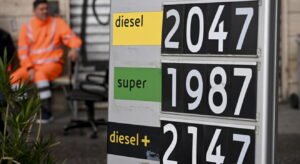 Gasolio, in autostrada prezzo verso 2,5 euro al litro