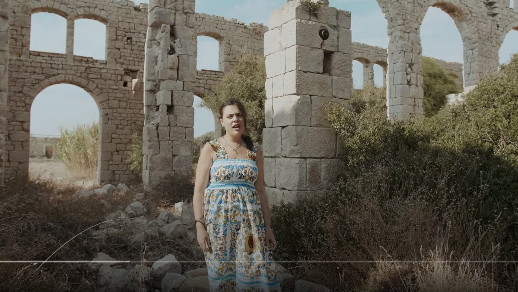 Federica Bonifacio pubblica la canzone Amore Immenso. VIDEO
