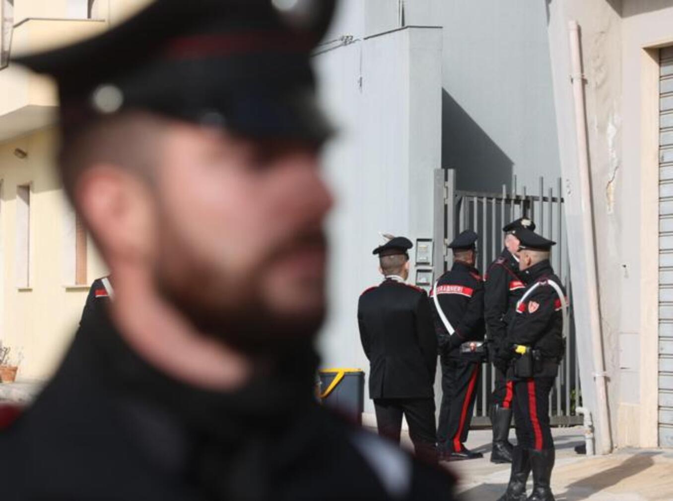 Viagra e preservativi nel covo di Matteo Messina Denaro
