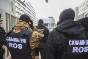 'Ndrangheta:operazione Ros,8 arresti e 3 misure interdittive