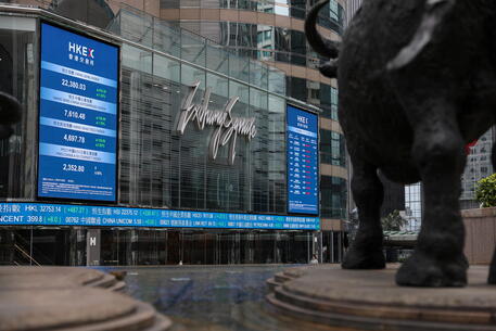 Borsa: Hong Kong apre a +0,92% dopo rialzo tassi Fed