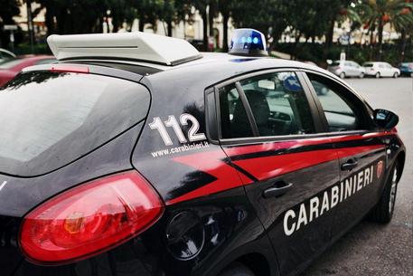 Ladro incastrato dalle impronte lasciate sui biscotti