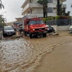 Comiso, scende dall'auto e rischia di morire annegato, salvo