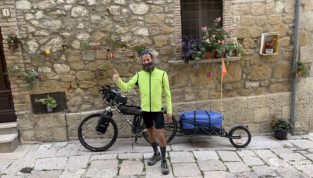 Claudio: il mio viaggio in bici, da Milano a Modica