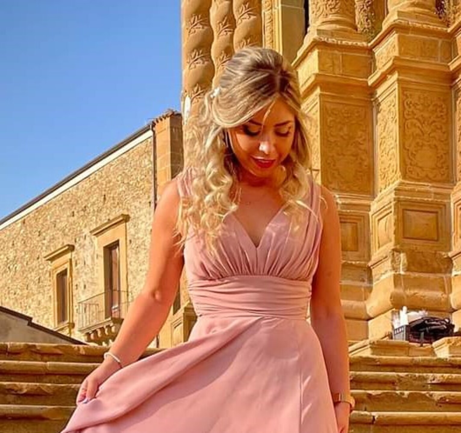 Incidente, morta la ragazza che viaggiava con Diego Lauria. FT