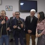 Cuccioli labrador a 2 famiglie, poi addestrati per ipovedenti