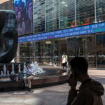 Borsa: Hong Kong negativa, apre a -0,63%