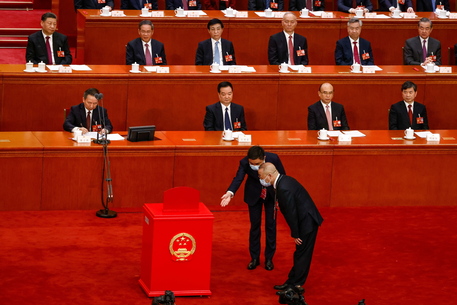 Cina: al via sessione parlamento, Xi verso terzo mandato
