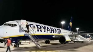 Falso allarme bomba sul volo Pisa-Palermo, aerei dirottati a Catania