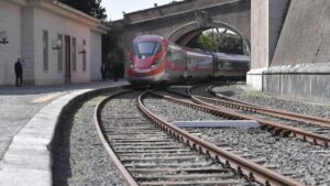 Dal Vaticano a Castel Gandolfo: torna il treno delle Ville Pontificie
