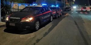 Vittoria, automobilista nervoso a controllo carabinieri, nascondeva droga