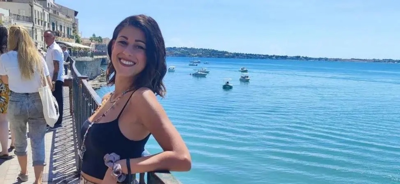 Scontro frontale, muore Federica Albanese, 27 anni