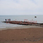 Resti umani nella spiaggia della Marza