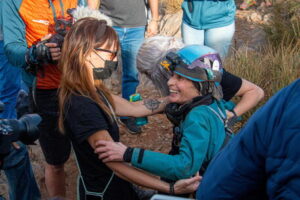 Record di un'alpinista in Spagna, 500 giorni in una grotta
