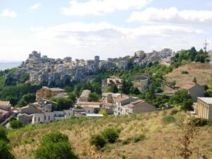Comuni: 5 mila euro a chi si trasferisce a Petralia Soprana