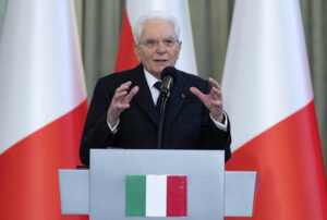 Mattarella, nuovi crimini da esasperazioni nazionalistiche