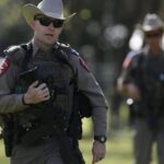 Una ragazza sbaglia auto in Texas,il proprietario le spara