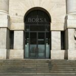 Borsa: Milano chiude in calo, Ftse Mib -1,03%