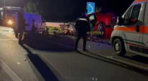Scontro tra due auto a Bitonto, morti 4 giovani