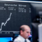 Borsa: per i listini europei avvio in calo, Parigi -0,22%