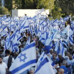 La destra di Israele in piazza in difesa della riforma