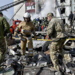 Ondata di attacchi russi su tutta l'Ucraina, 12 morti,