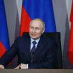 Putin, fare muro contro aggressione economica Occidente