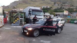 Tentato furto in centro di raccolta della Rap, indagini