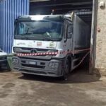 Operaio finisce in un autocompattatore: morto a 47 anni