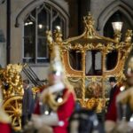Incoronazione re Carlo III: partito corteo verso Westminster