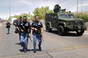 Automobile investe dei pedoni in Texas, sette morti