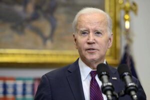 Biden, potrei annullare il tour in Asia per tetto debito
