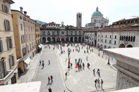 Piazza Loggia, non accolta la costituzione di Palazzo Chigi