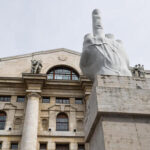 Borsa: Milano chiude in rialzo, +0,92%