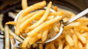 Puzza di fritto? Ecco come eliminarla