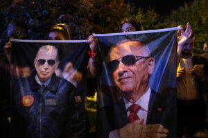 Turchia: Erdogan scende sotto il 50% dei voti