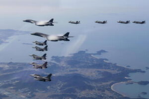 Seul fa decollare i jet per l'incursione aerea Cina-Russia