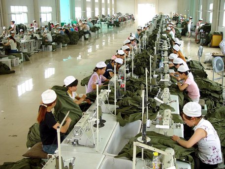 S&P taglia le stime 2023 della Cina, Pil al 5,2% dal 5,5%
