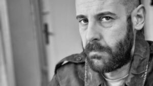Va in scena a Comiso L'uomo invaso