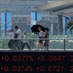 Borsa: Shanghai e Shenzhen aprono a -0,08%