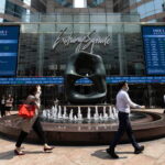 Borsa: Hong Kong negativa, apre a -0,31%