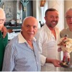 Robert De Niro lascia le Eolie e va a Napoli