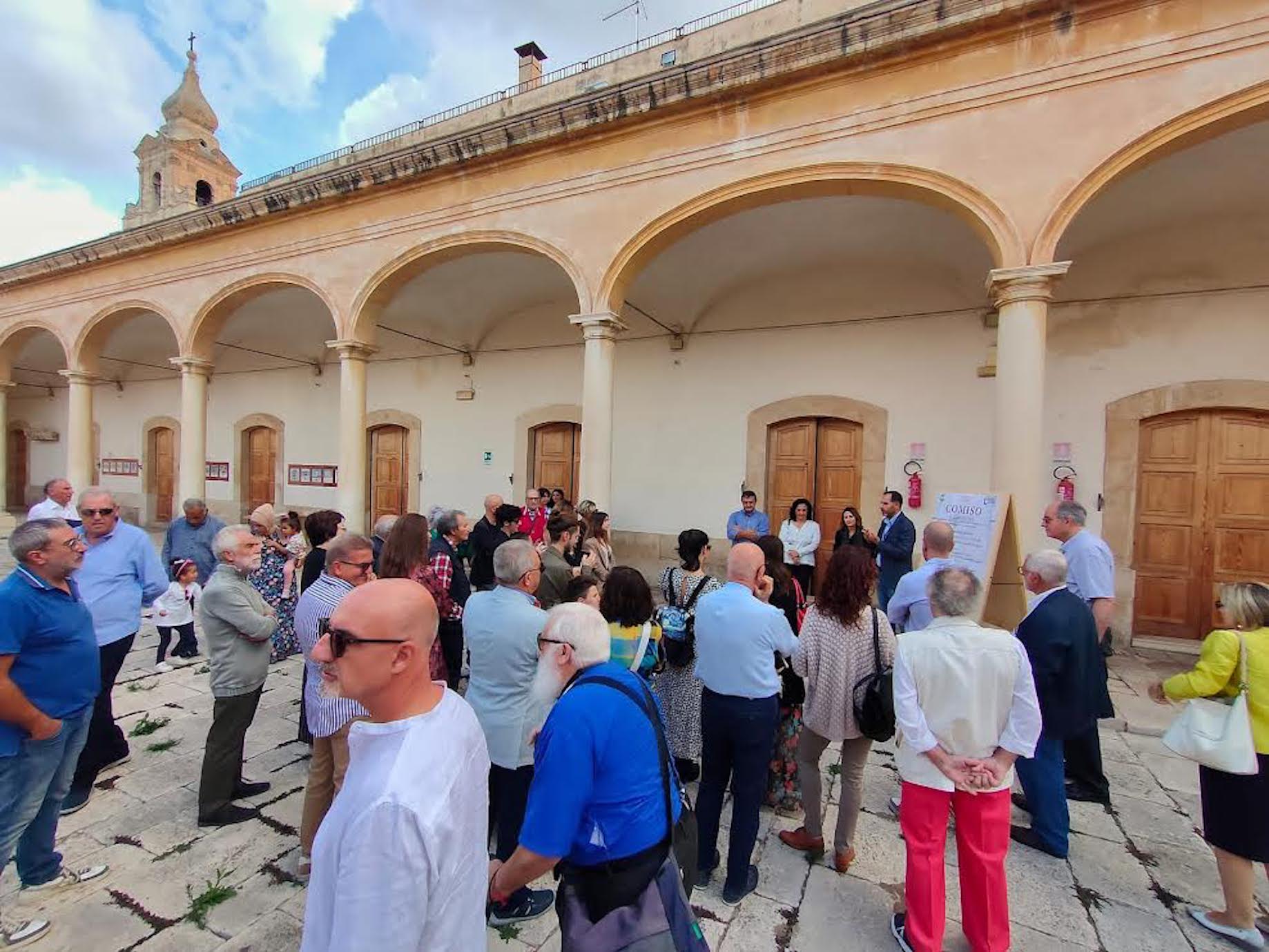 Residenza artistica a Comiso per raccontare la città